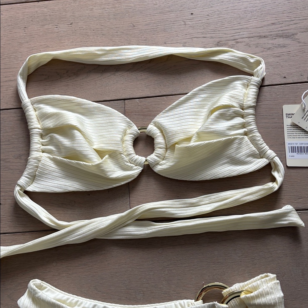 Monday Swimwear Brontë set - Picture 2 of 5